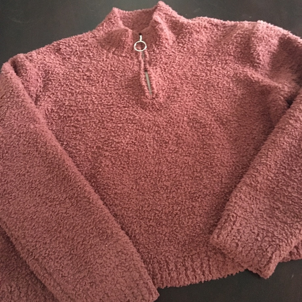 Light Red Cropped Fuzzy Sweater